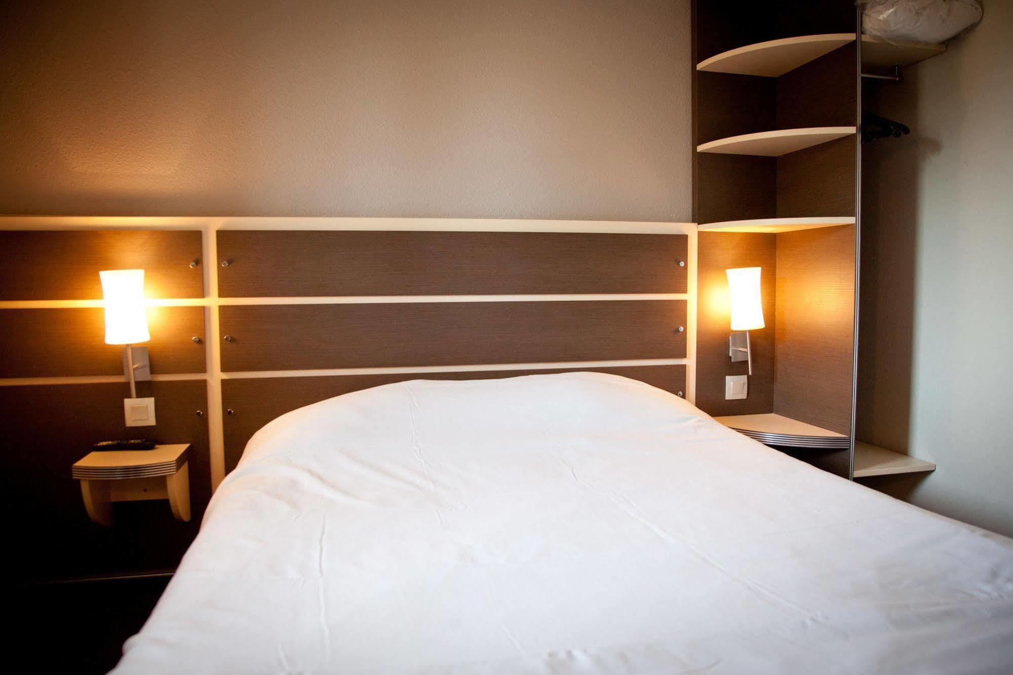 B&B Hotel Pau Zenith Екстериор снимка