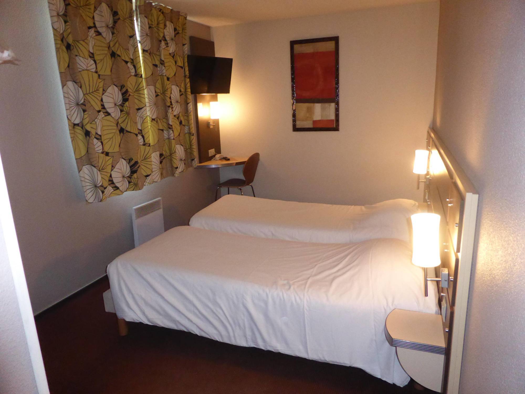 B&B Hotel Pau Zenith Екстериор снимка
